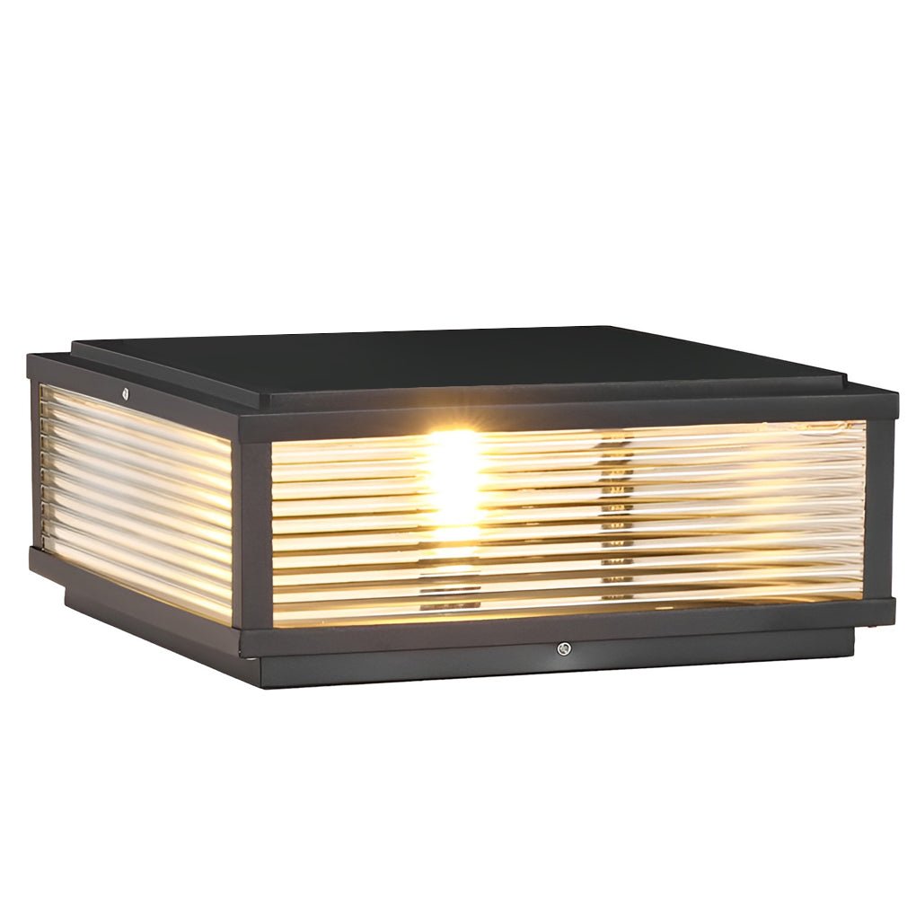 Buitenstaande Lamp met Geribd Zwart Glas – Veraluce